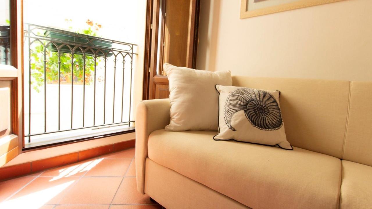 Roma 46 Apartment Alghero Luaran gambar