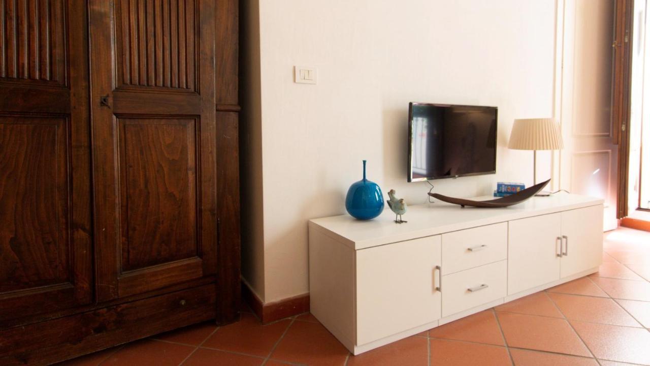 Roma 46 Apartment Alghero Luaran gambar