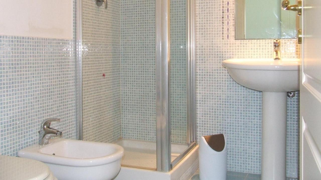 Roma 46 Apartment Alghero Luaran gambar
