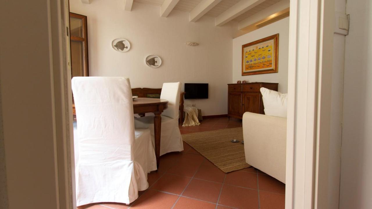 Roma 46 Apartment Alghero Luaran gambar