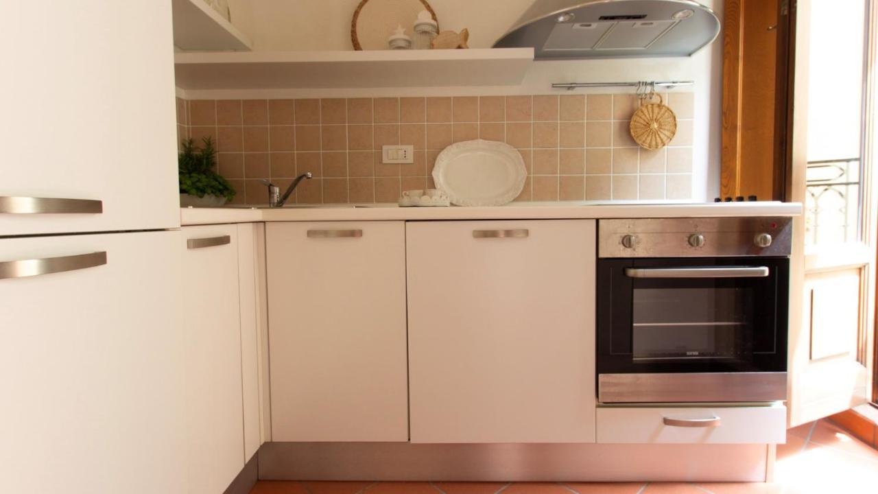 Roma 46 Apartment Alghero Luaran gambar