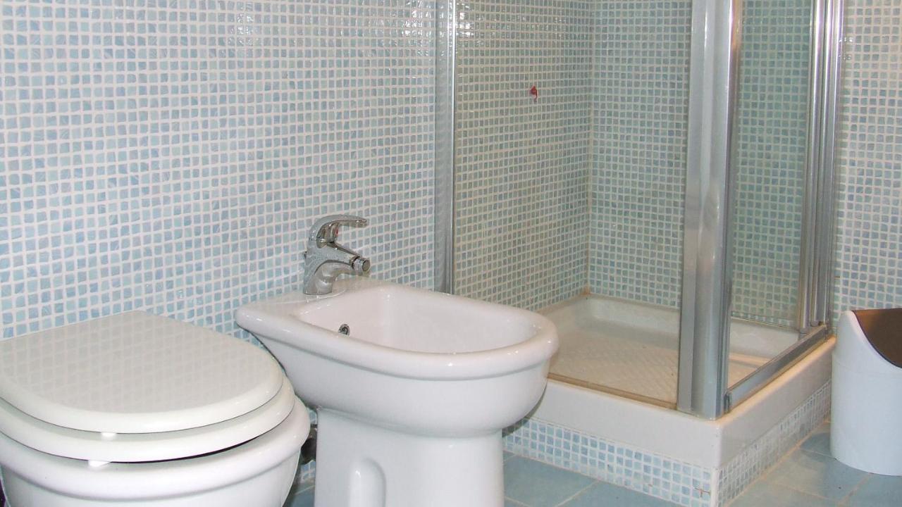 Roma 46 Apartment Alghero Luaran gambar